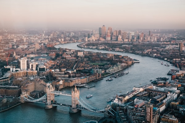 United Airlines flights to London deals